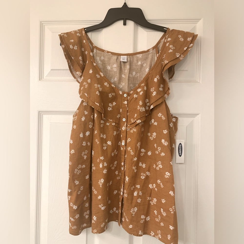 Sleeveless top